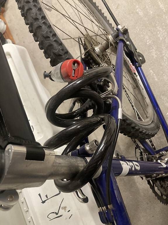 Velos: Vélo pour ado – Defekt aus Nyon von joa_6ctw 1