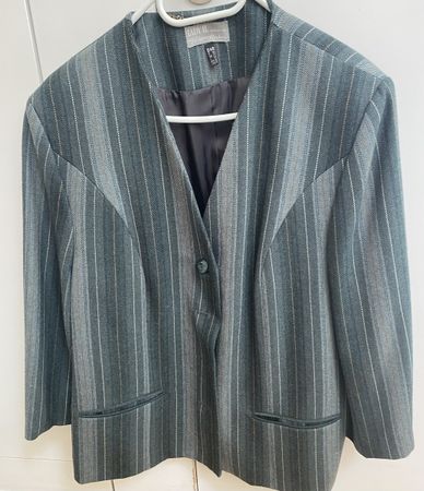 Peter Hahn Wolle Blazer 🌸