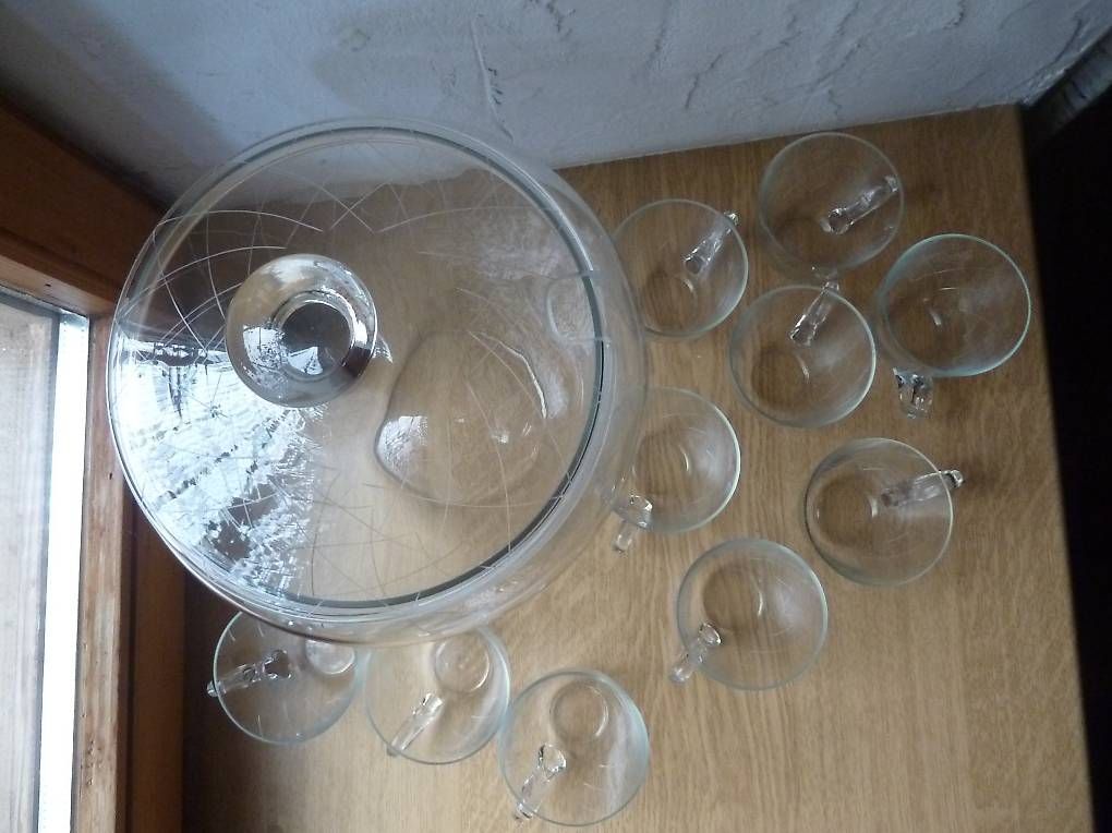 Bicchieri: grosse Glas Bowle mit 10 Gläser – Usato da Ueken venduto da dale02