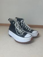 Converse Run Star Hike noires, taille 40,5 - Portées