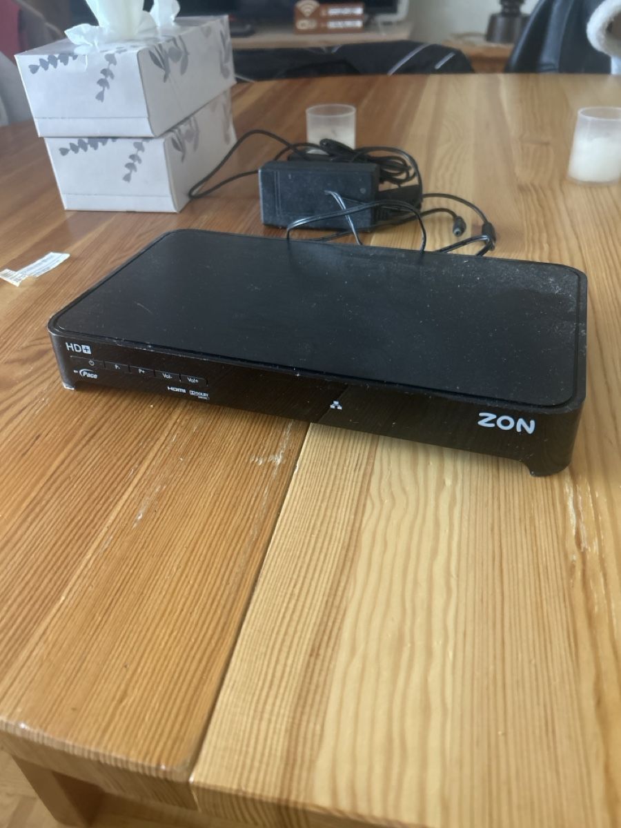 Lettore multimediale & Streamer: ZON HD Digital TV Receiver - Pace DSR 7151/04 – Nuovo (secondo la descrizione) da Bern venduto da Paechu
