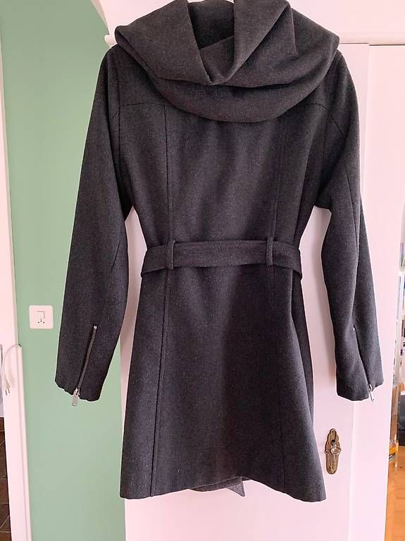 Cappotti: Wintermantel Gr.M – Usato da Solothurn venduto da mar_spc6 1