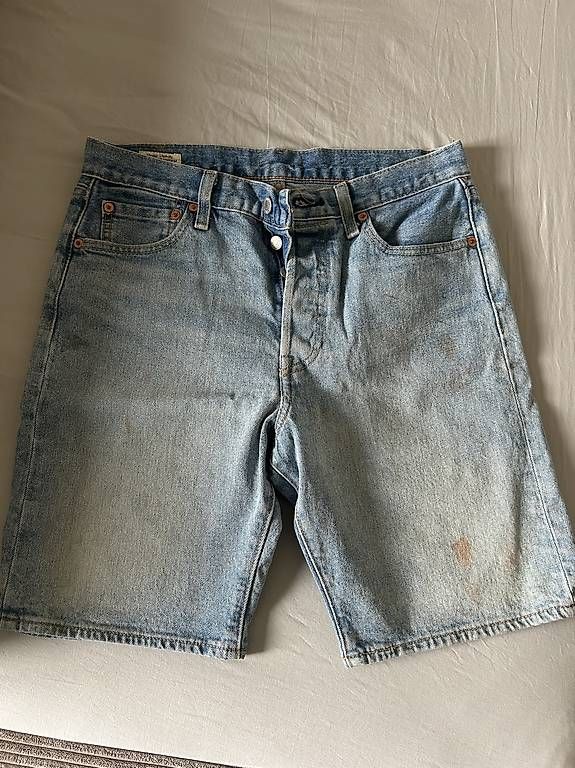 Jeans: Levis Shorts  – Gebraucht aus Zürich von saf_fld6