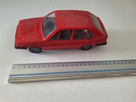 Volvo 345 GLS Modellauto