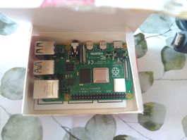 Raspberry Pi 4 Model B 4GB – unbenutzt – Komplett-Set