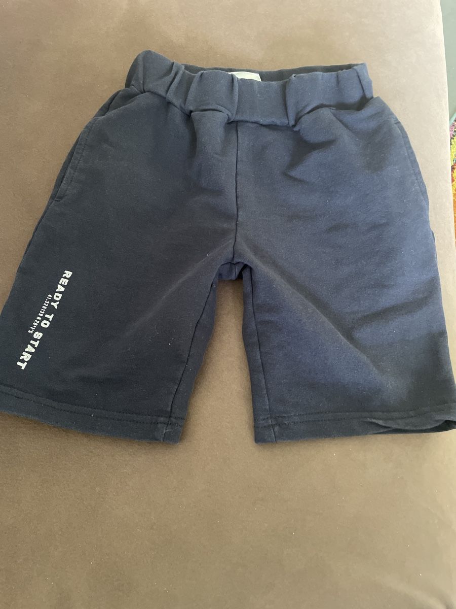 Pantaloni: Kurze Hose – Usato da Spreitenbach venduto da bea_wrh6
