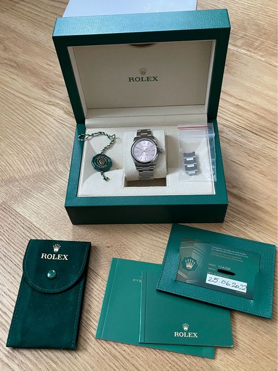 Rolex Oyster Perpetual 124200 Rose Dial Full Set New 3