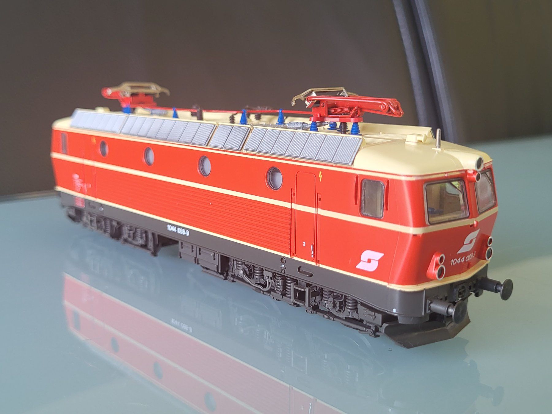 Roco Modelleisenbahnen: H0 ROCO ÖBB 1044 089-9 – Neu (gemäss Beschreibung) aus Oberburg von sensetal 2