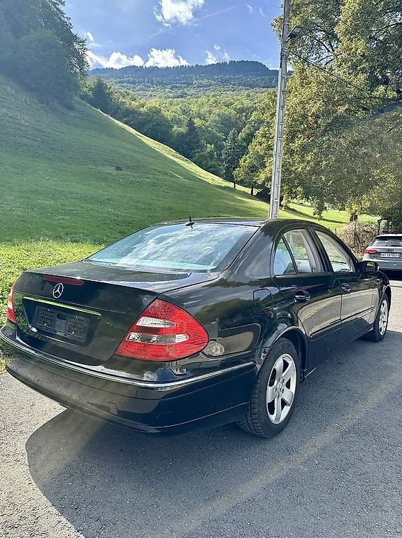 Automobili: Mercedes-Benz E350 4matic – Usato da Muraz (Collombey) venduto da Zen_187001 2
