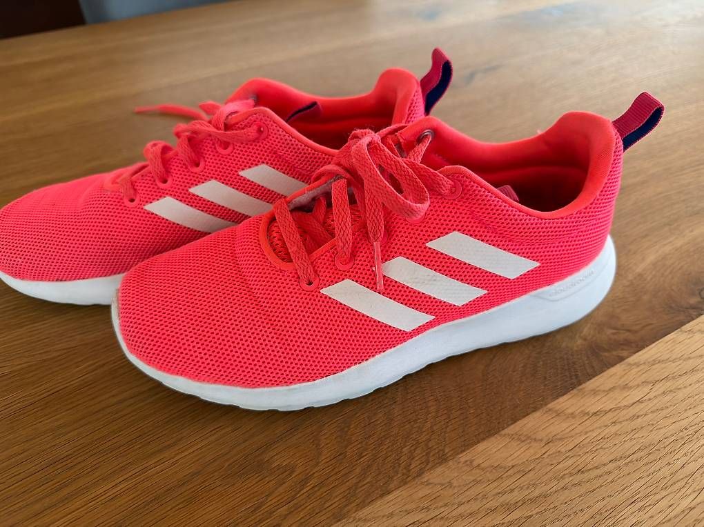 Scarpe per ragazze: Hallen Schuhe Pink Gr36 – Usato da Zürich venduto da mib_6788