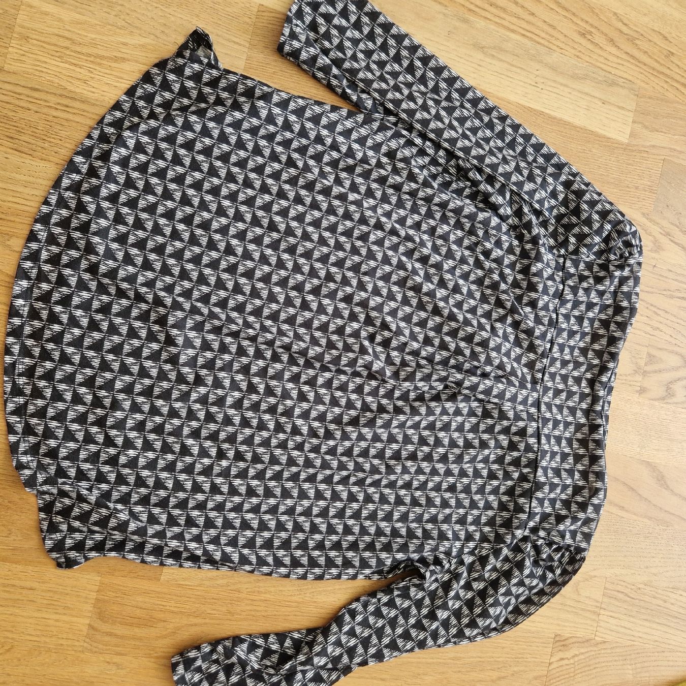 H&M Camicette: Schicke Bluse von H&M mit Muster, Grösse S/ M – Usato da Nendeln venduto da Zopfie_ 9
