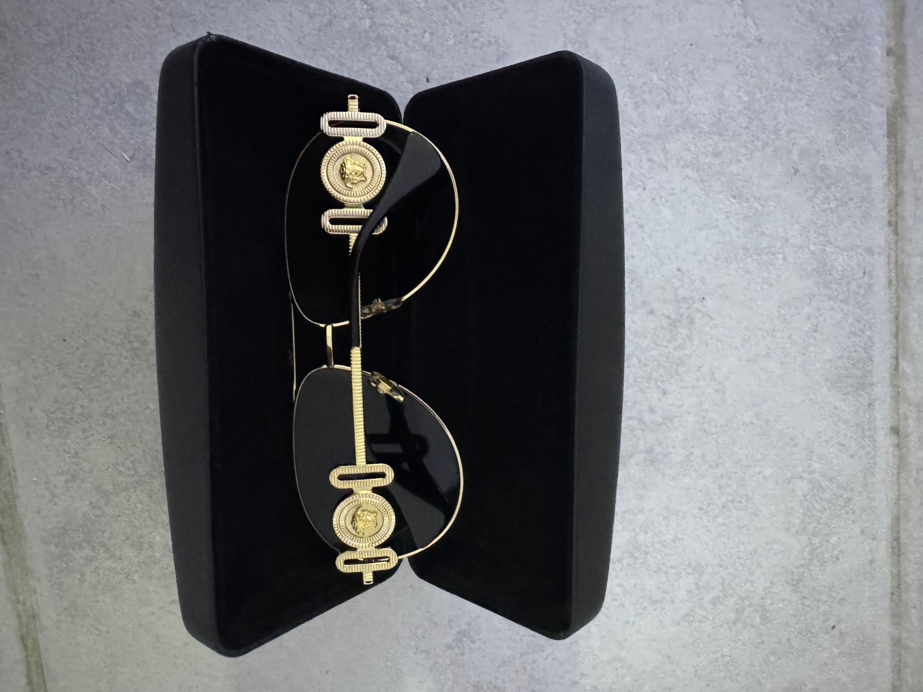Versace Occhiali & Lenti: VersaceVE2249 Gold/Dark Grey Lenses Model code: 224910028765 – Nuovo (secondo la descrizione) da Biel/Bienne venduto da sou_t9dm 3