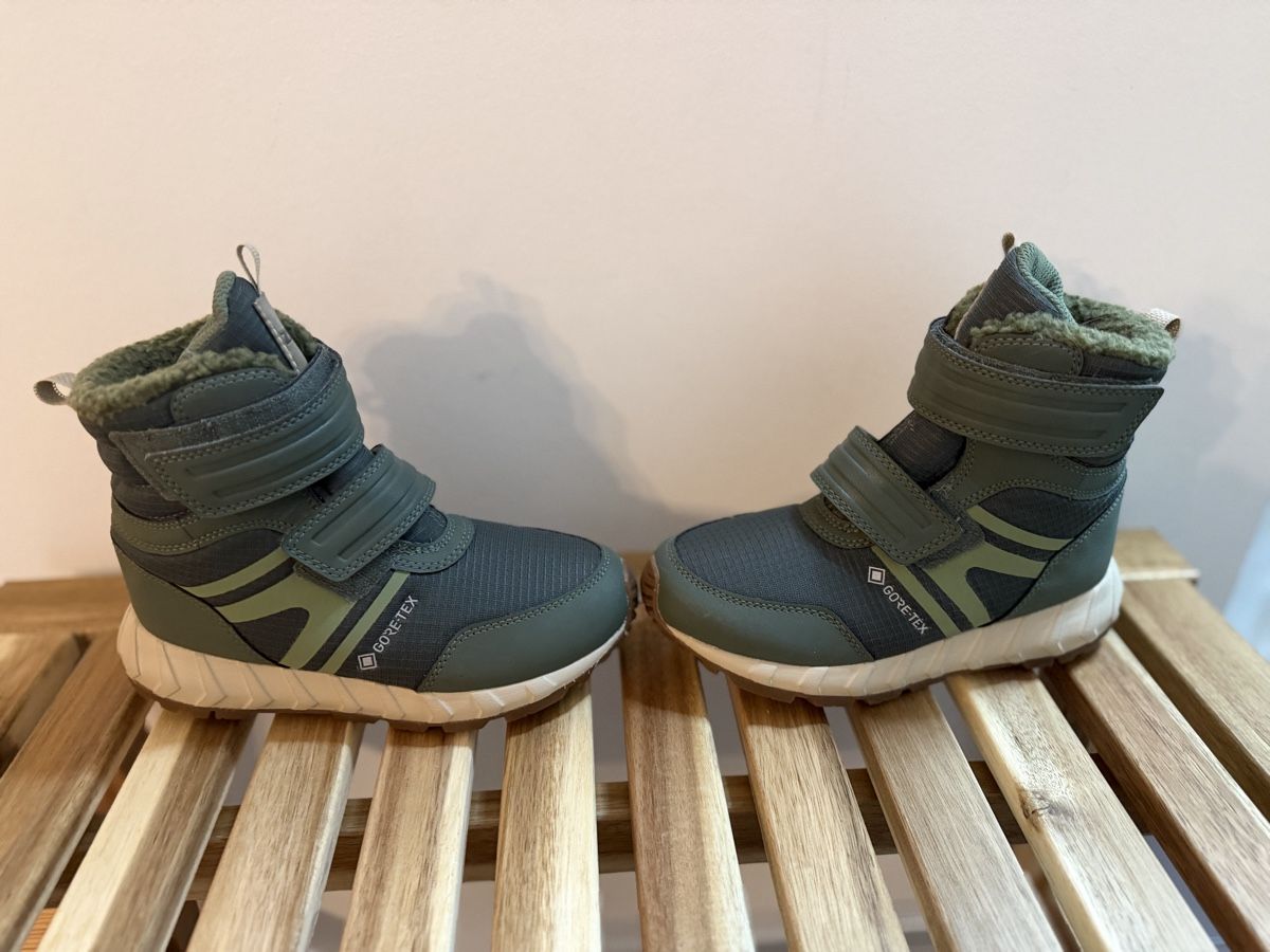 Scarpe per ragazzi: Winterstiefel ZeroC Gore-Tex Gr. 30 – Nuovo (secondo la descrizione) da Zürich venduto da Ta-Nia 2
