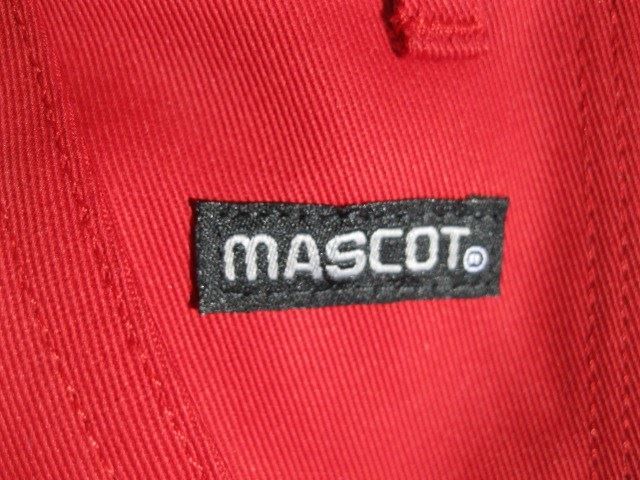 Pantaloni: Arbeitshose MASCOT Montana Gr. 45 rot, neu – Nuovo (secondo la descrizione) da Eschenbach SG venduto da brocarte 7
