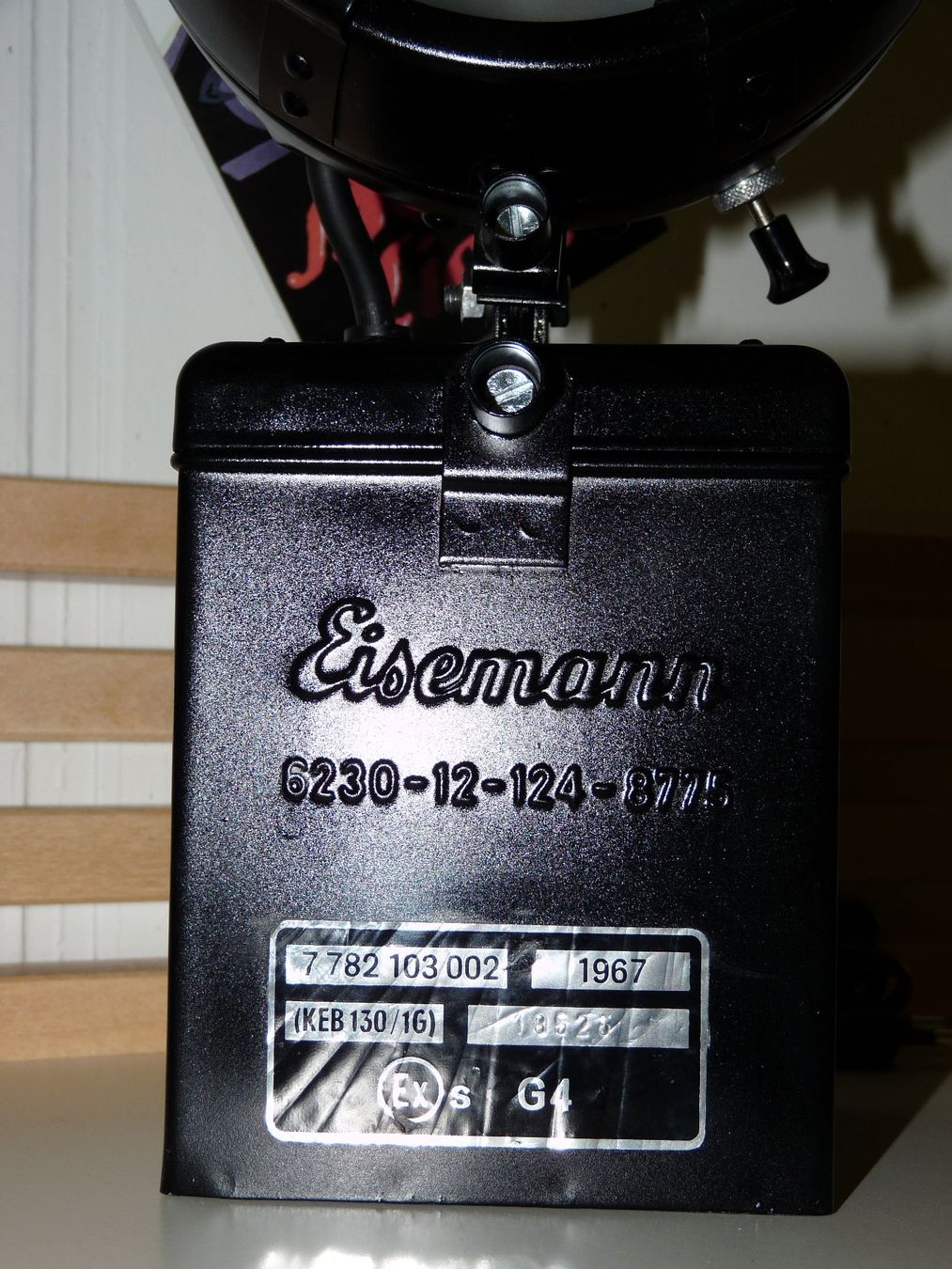 Bosch Lampes: Bosch Eisemann Objektleuchte 1967 – D'occasion à Walzenhausen par energieberaten 1