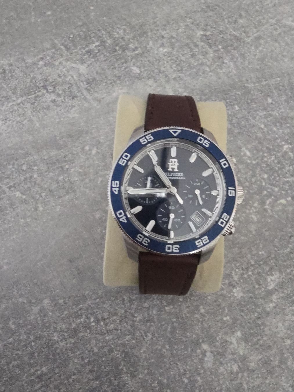 Tommy Hilfiger Montres: Hilfliger uhr – Neuf (Voir description) à Willisau par Rodriguesp71 1