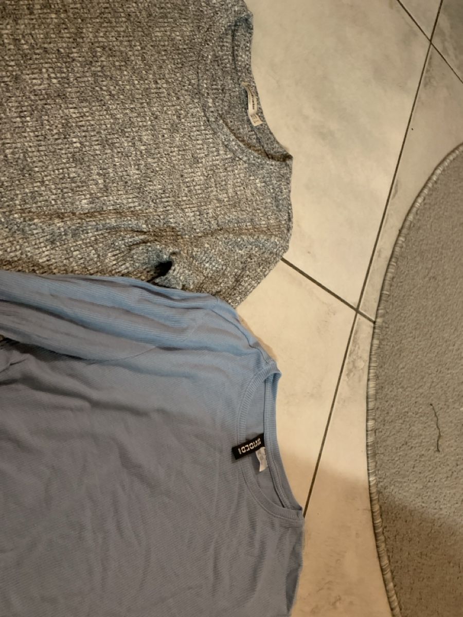 Maglioni & Felpe: 2x pulli gr S – Usato da Bad Zurzach venduto da Cuore34 1