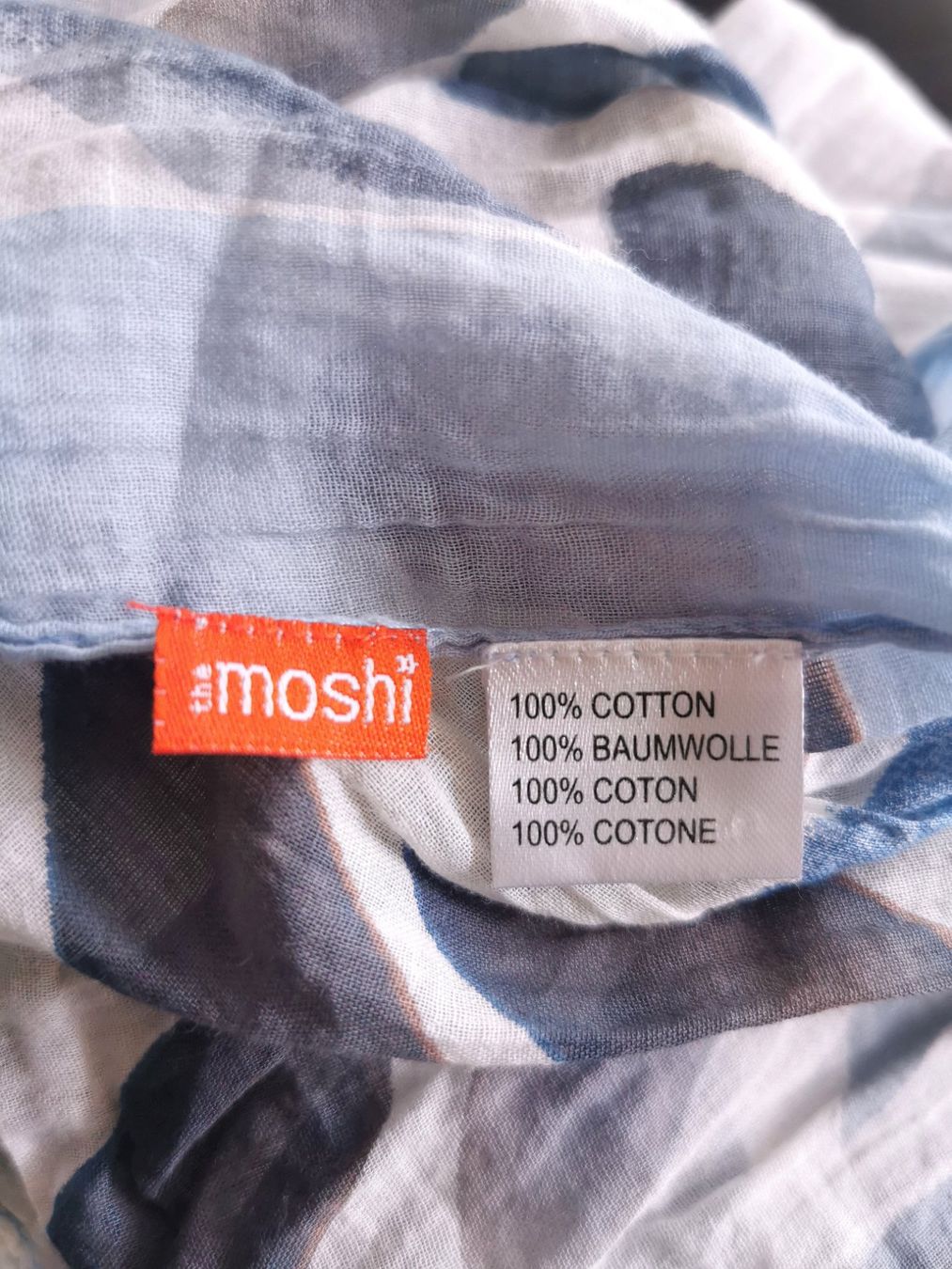 Foulard & Sciarpe: Moshi toller Schal – Usato da gachnang venduto da tibus1 2