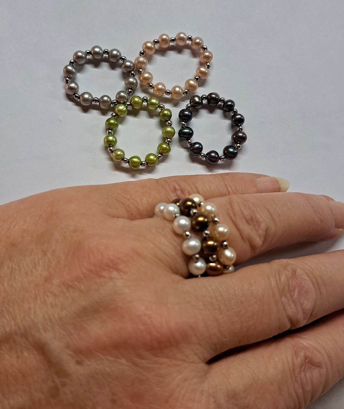 Ringe: Ringe Perlen Set 7 teilig elastisch – Gebraucht aus Stans von wer_fd5f 2