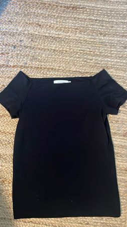 Damen T-Shirt schwarz schulterfrei Samsøe 