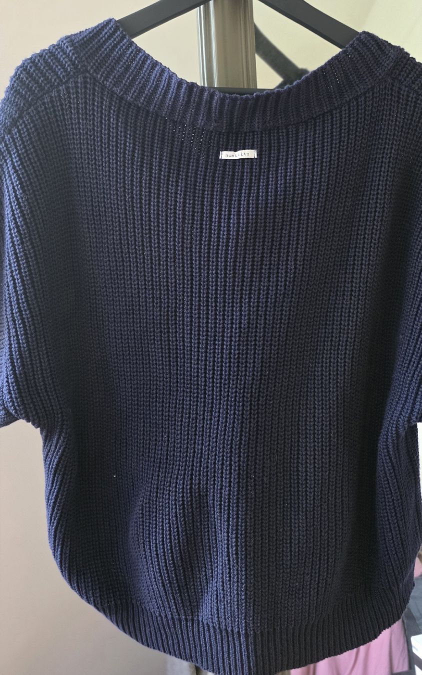 Pulls & Sweat-shirts: Pull bleu manches courtes Humility Taille M – D'occasion à Yverdon-les-Bains par van_dq65 3