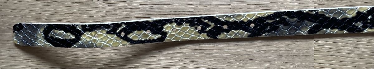 Ceintures: 100% leather snake-effect belt size 80 – D'occasion à Embrach par lau_2gtp 2