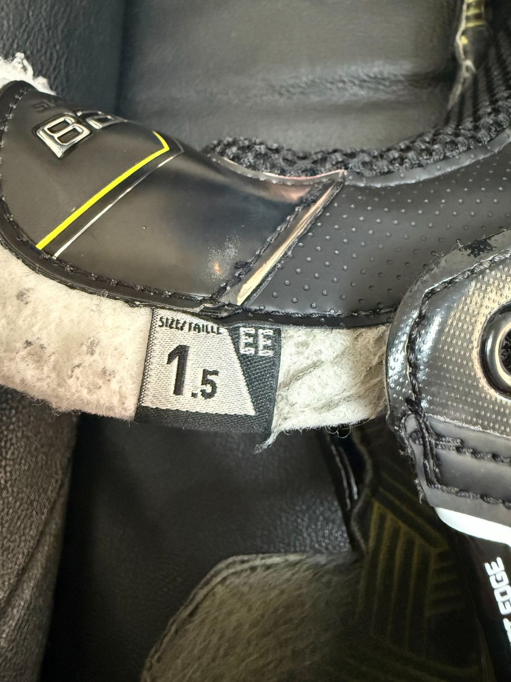 Bauer Pattini da ghiaccio: Eishockeyschlittschuhe Bauer Supreme M40 Junior Gr.34 breite – Usato da Uetikon am See venduto da Goldberg2 8