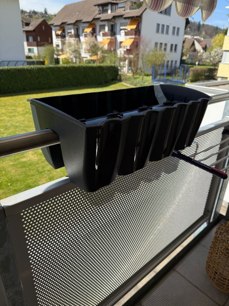 Vasi per fiori: NEU Geländerkasten | Balkonkasten Anthrazit – Nuovo e nell'imballaggio originale da Fällanden venduto da LetiRobi 2