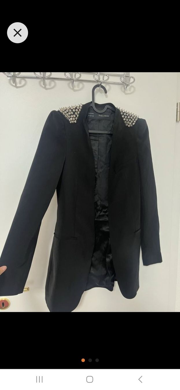 Zara Jacken: Blazer Zara noir à clous XS – Gebraucht aus Lausanne von Cognitia 2