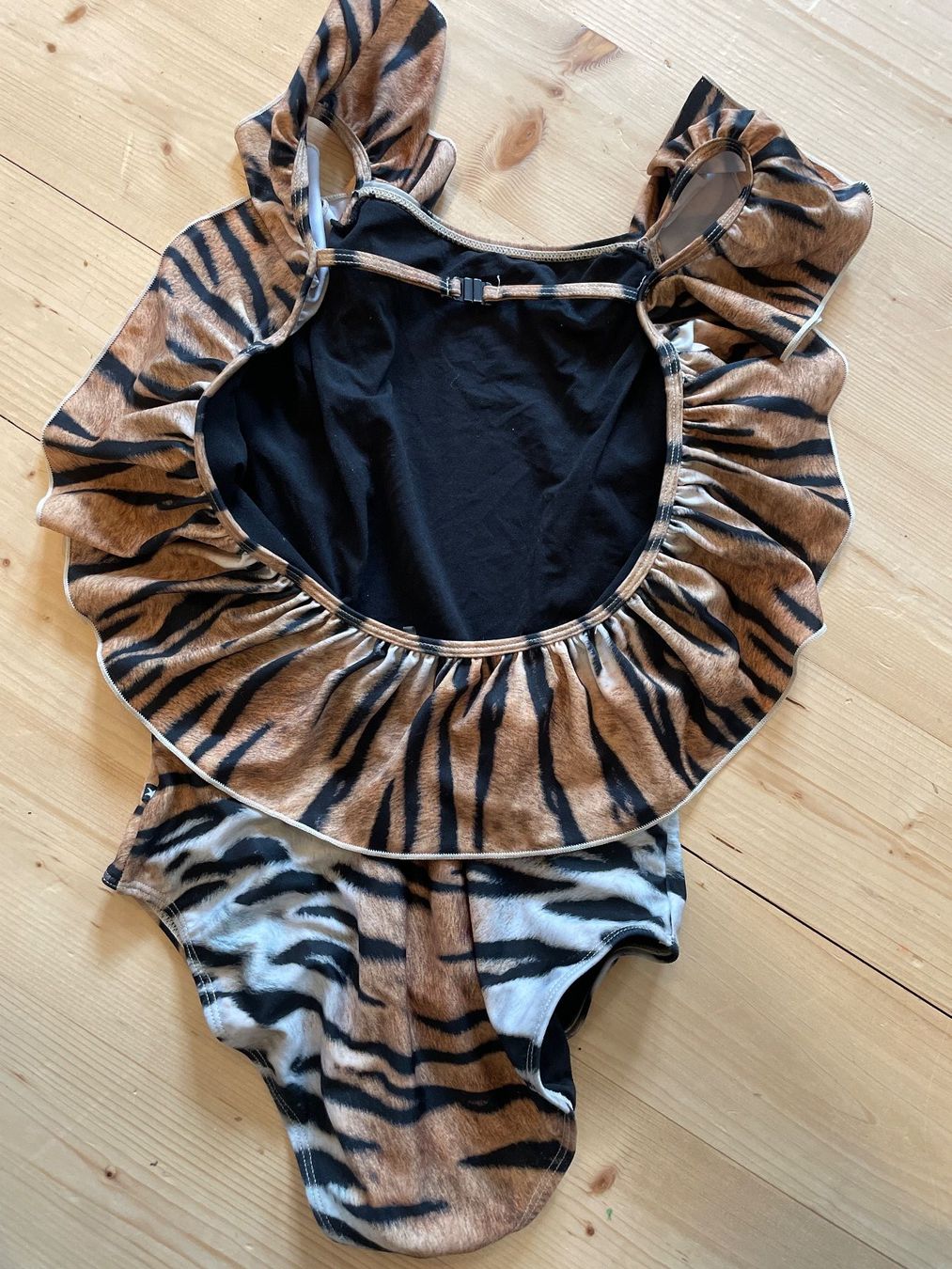 Molo Costumi da bagno & Bikini: MOLO Badeanzug Gr. 164 – Usato da Frasnacht venduto da GracyStore 1
