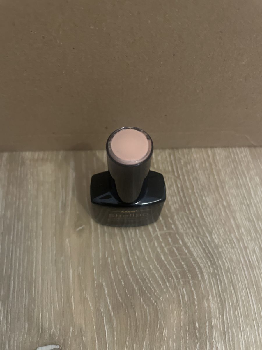 Vernis à ongles: Jolifin Laveni Shellac – D'occasion à Jonschwil par sab_5gmn