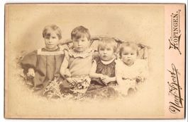 Fotografie Naef-Dort, Zofingen, vier kle