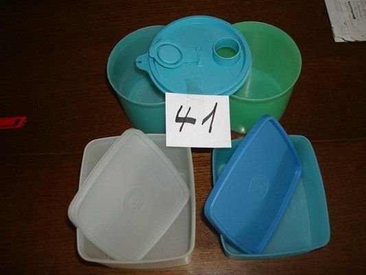Tupperware Recipients et similaires: Tupperware – Neuf avec emballage d'origine à Pfäffikon SZ par Einstweilige