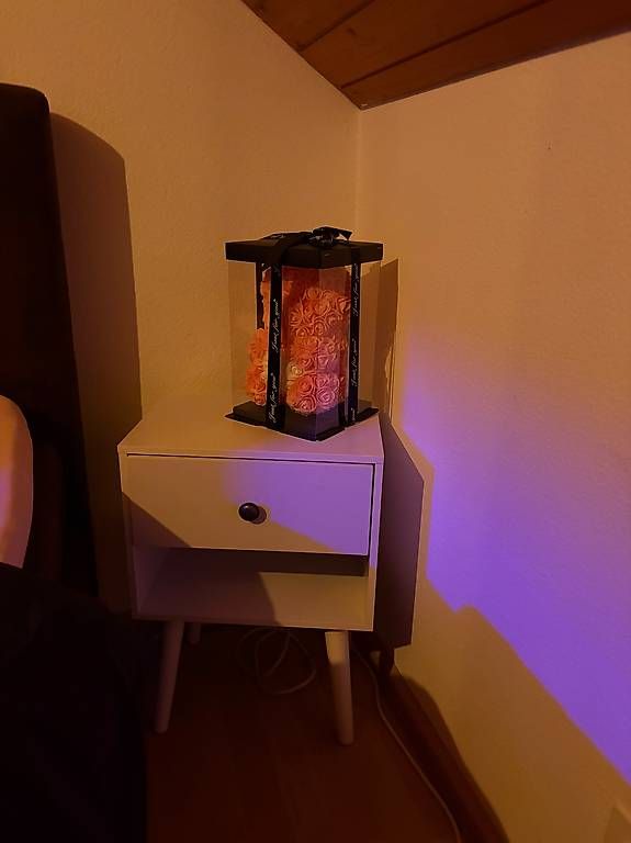Betten: Bett mit nachttische – Gebraucht aus Möhlin von shq_9yb5 1