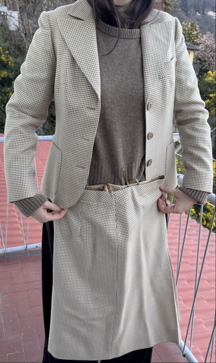 Completi & Tailleur: Completo vintage, taglia 38 – Usato da Locarno venduto da tos_tgc9