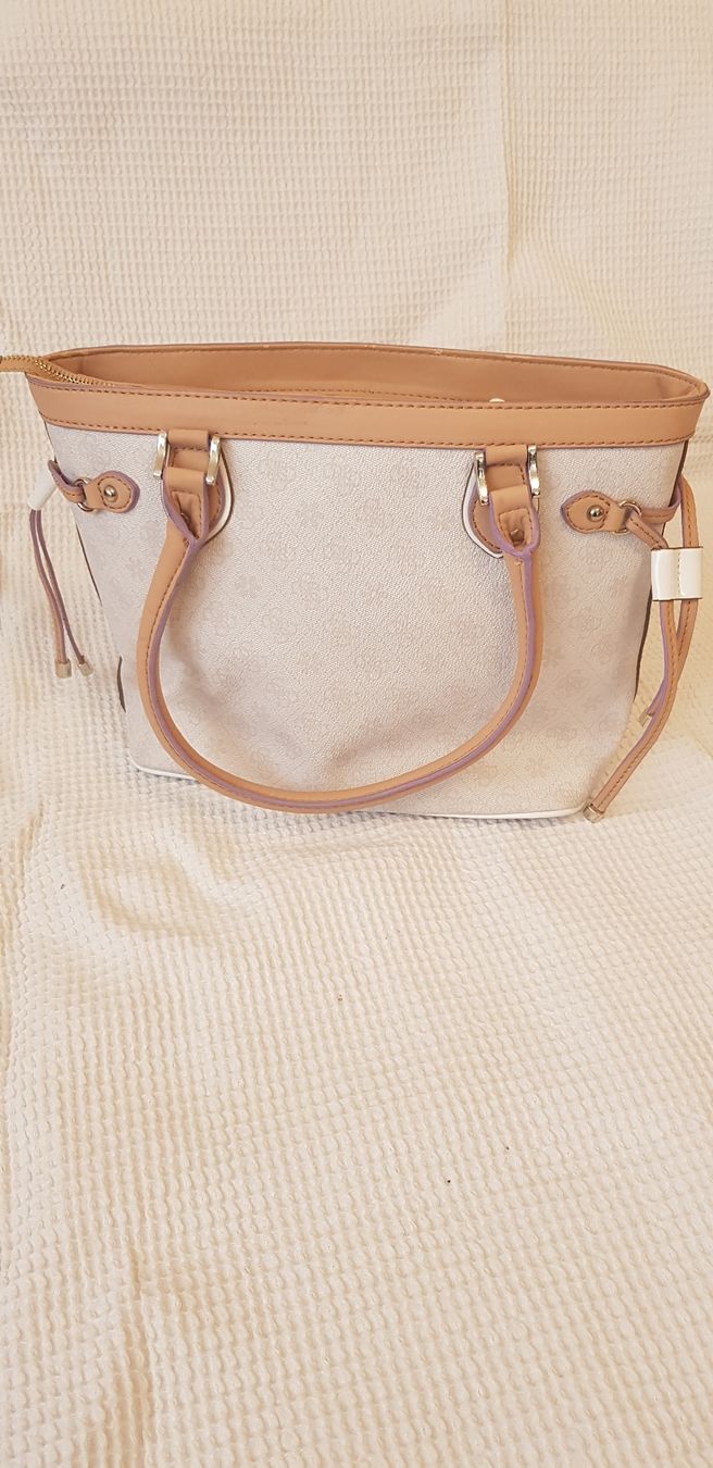 Guess Taschen für Damen: Guess Handtasche guter Zustand – Gebraucht aus Zürich von fiat72 3