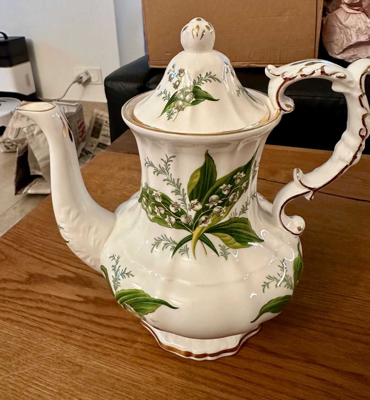 Set di piatti: Kaffeeservice Porzellan – Nuovo e nell'imballaggio originale da Zürich venduto da mar_ncs5 6