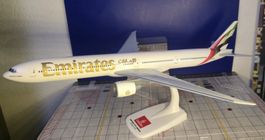 Emirates Boeing B 777-300ER A6-ENV 1:200