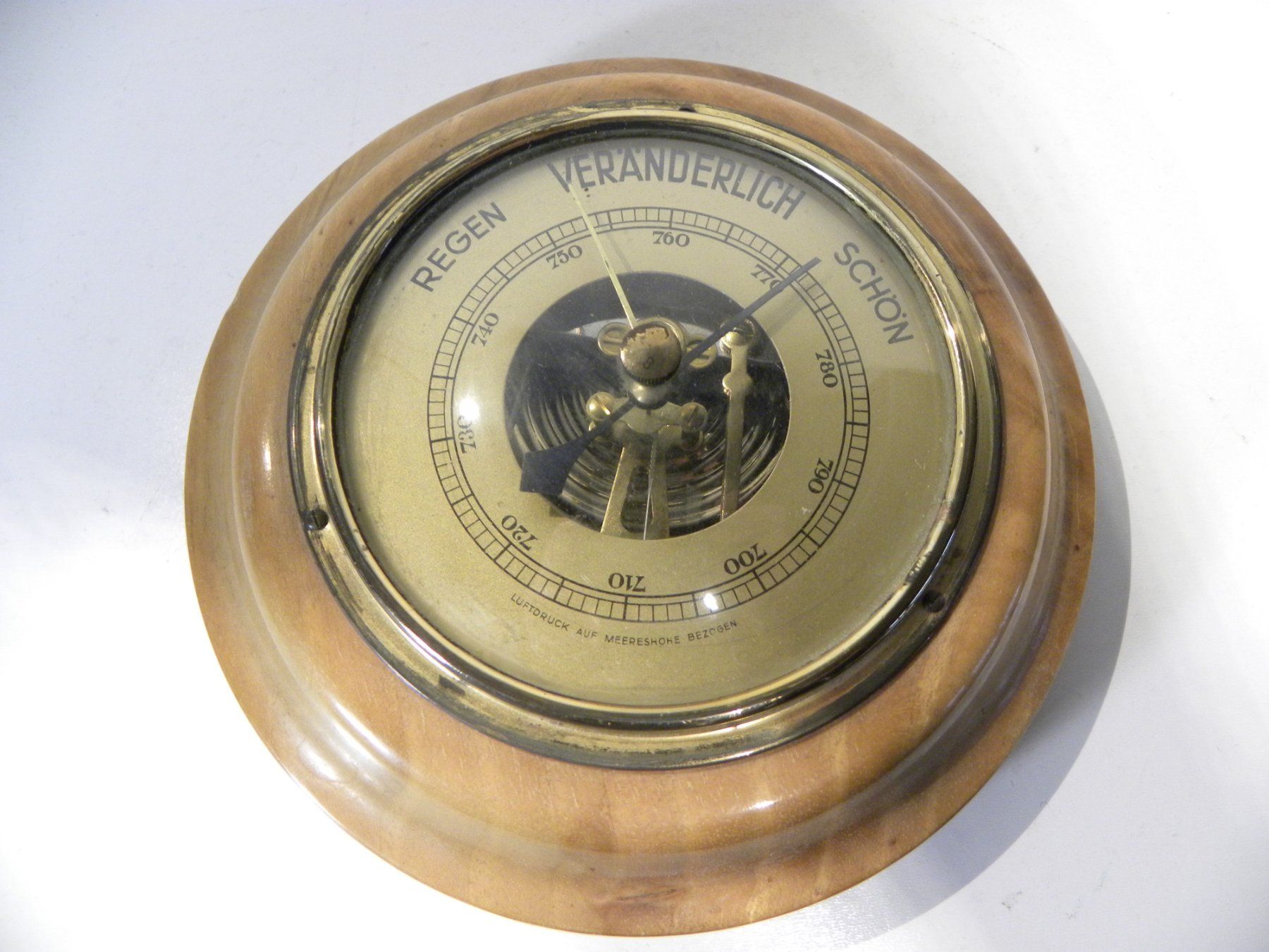 Altri elettrodomestici e apparecchi d’epoca: Runder alter Barometer von Strahm Basel 5 – Usato da Reinach venduto da Cargill