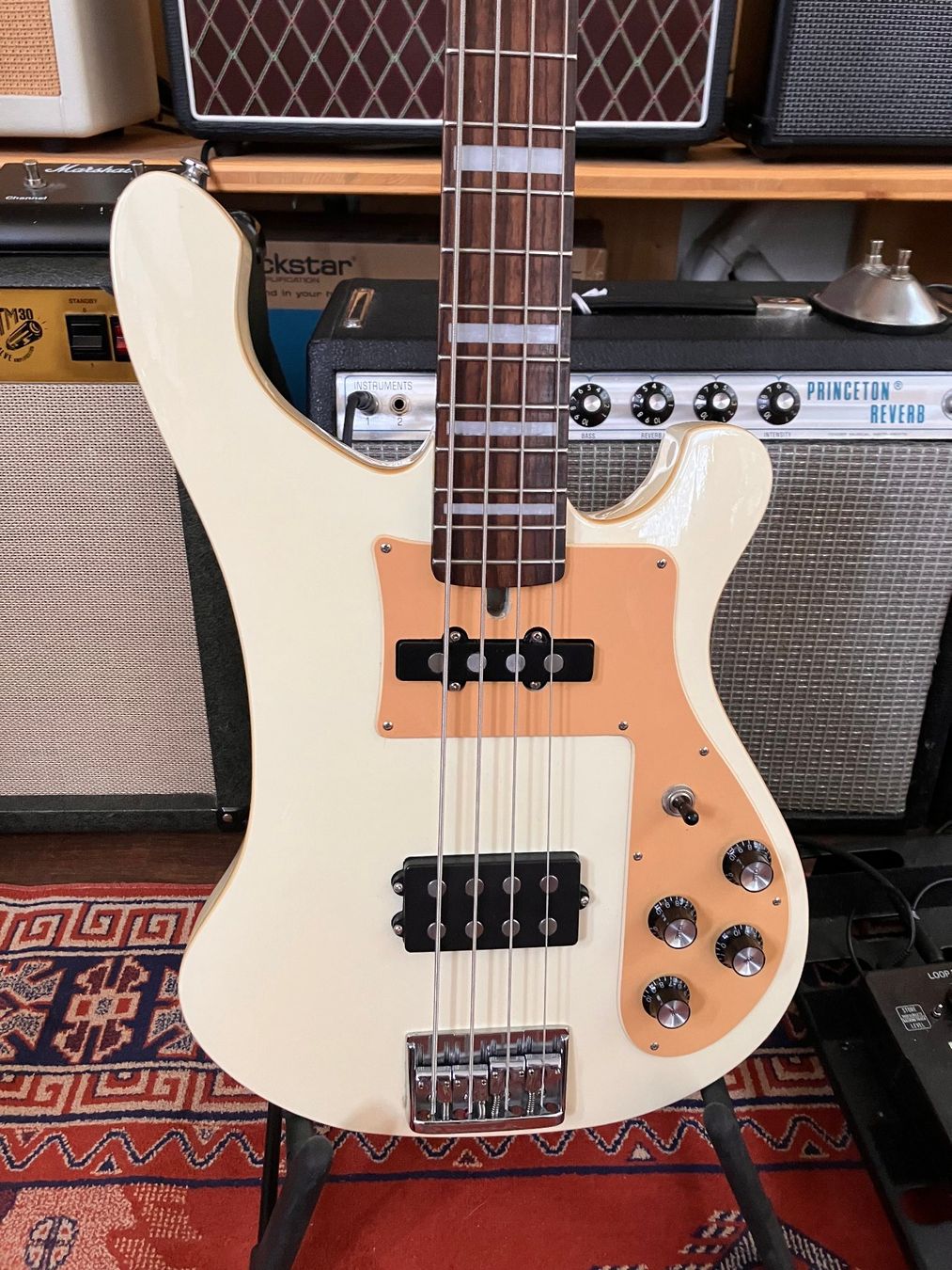 Strumenti musicali: Tuscany Rick Bass – Usato da Zofingen venduto da bjmusic