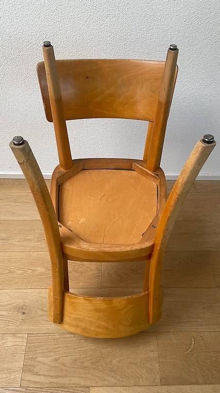 Horgen Glarus Sedie: Horgenglarus Stuhl Beizenstuhl Sitz Vinylbezug – Usato da Aarburg venduto da Qin3ze 6