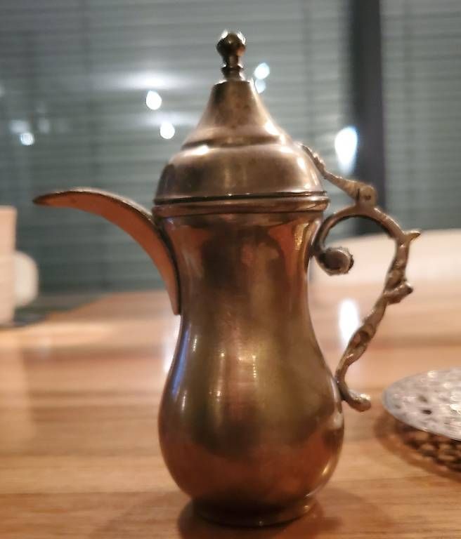 Caraffe: 3-teiliges orientalisches Kaffee-Set: – Usato da Küttigen venduto da rijo26