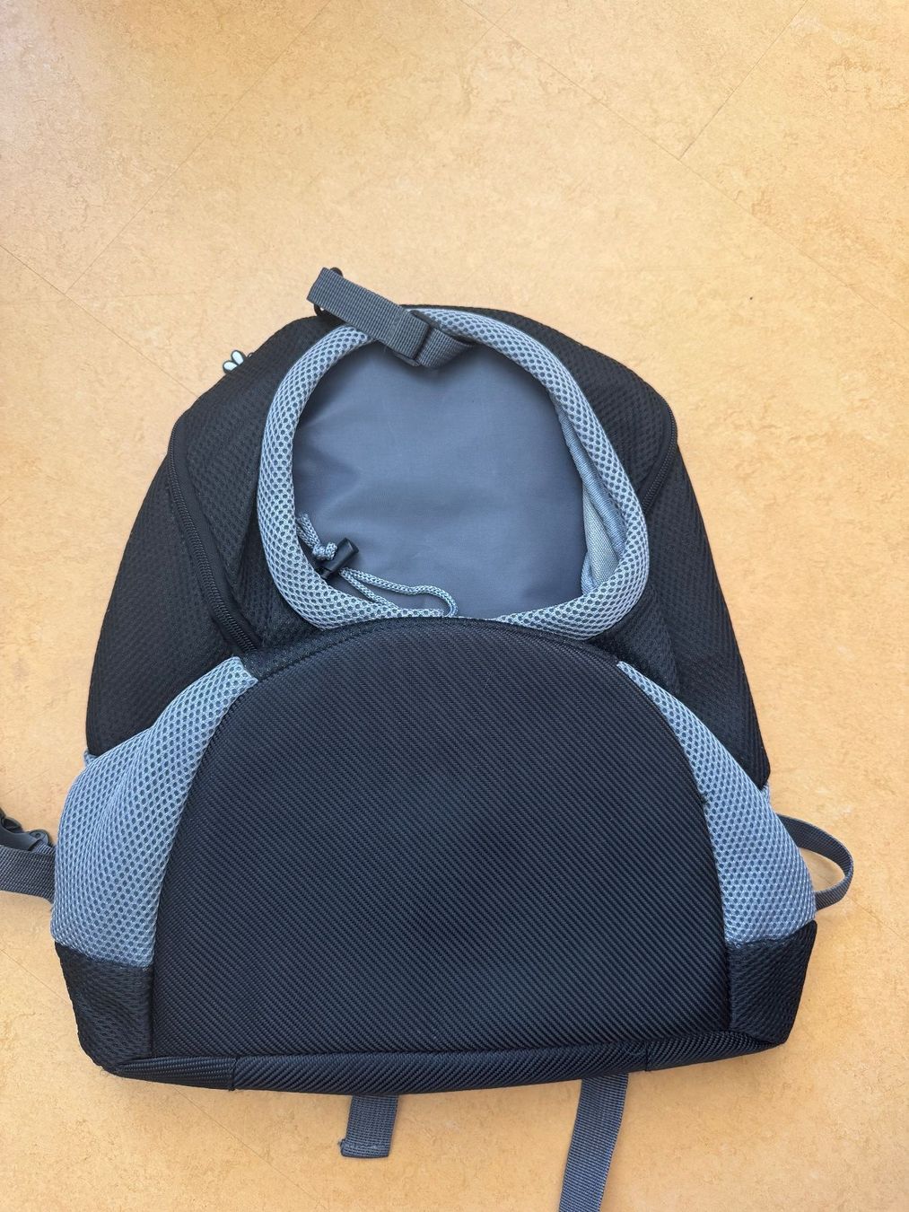 Zaini: Hunderucksack – Usato da Rombach venduto da Juspola