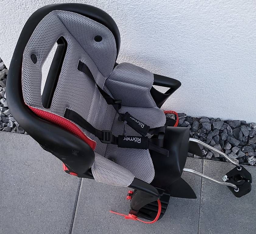 Ersatzteile: Römer Fahrradsitz 9-22kg – Gebraucht aus Liesberg Dorf von Tinini1309 4