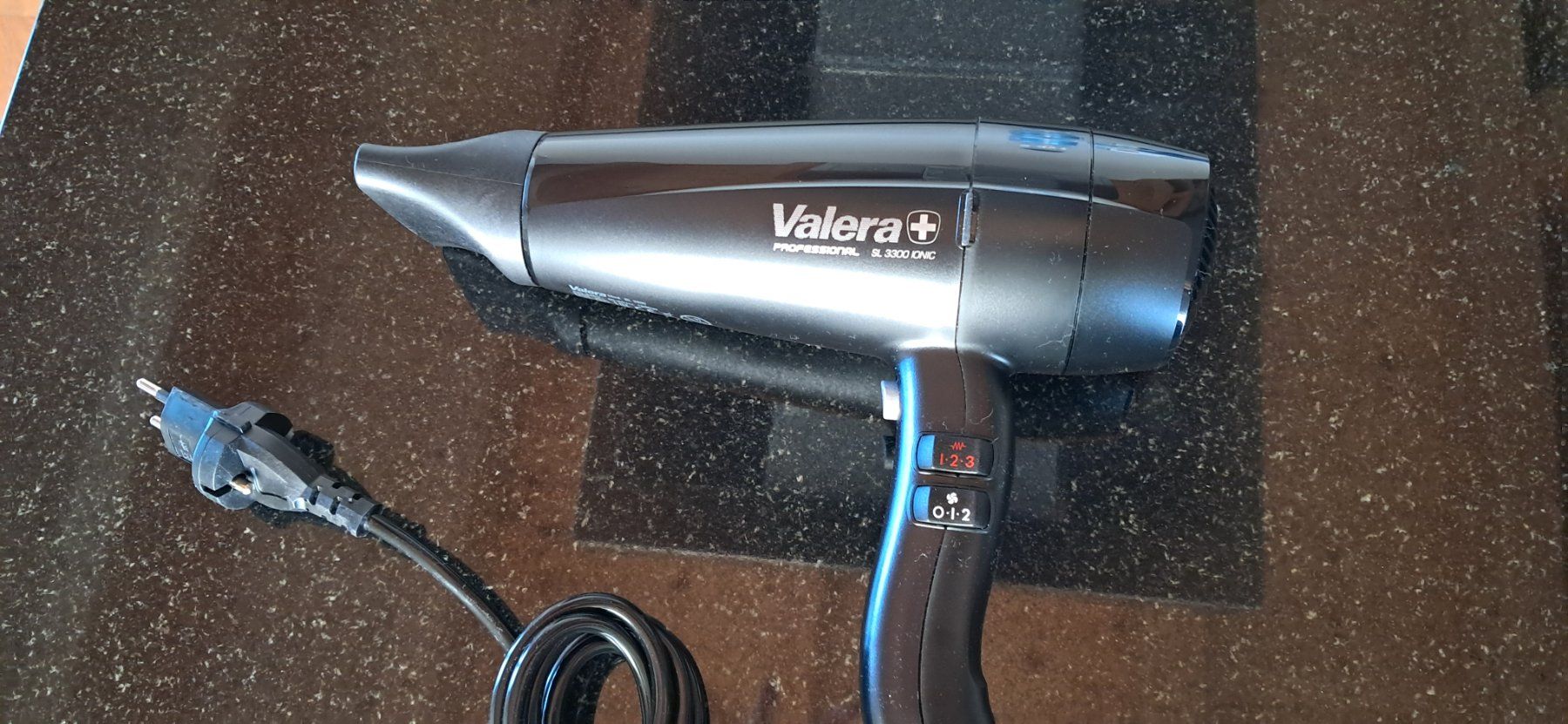 Föhn: VALERA PROFESSIONAL SL 3300 IONIC NEUWERTIG – Neu (gemäss Beschreibung) aus Oberbipp von auktion5
