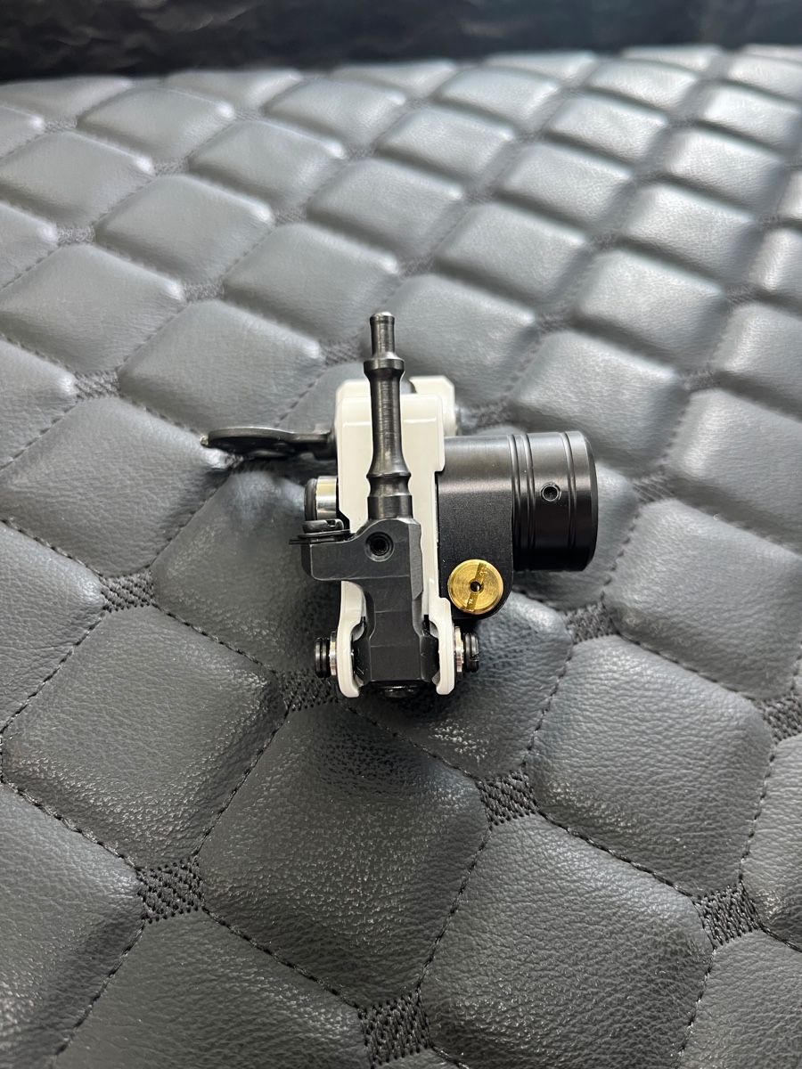 Tous les outils: Dan Kubin Sidewinder 46er Serie, Tattoomachine – D'occasion à Flurlingen par ezail36 1