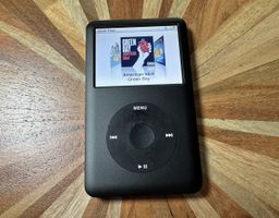 iPod classic 6 80GB Schwarz mit neuen Akku u. Zubehör 