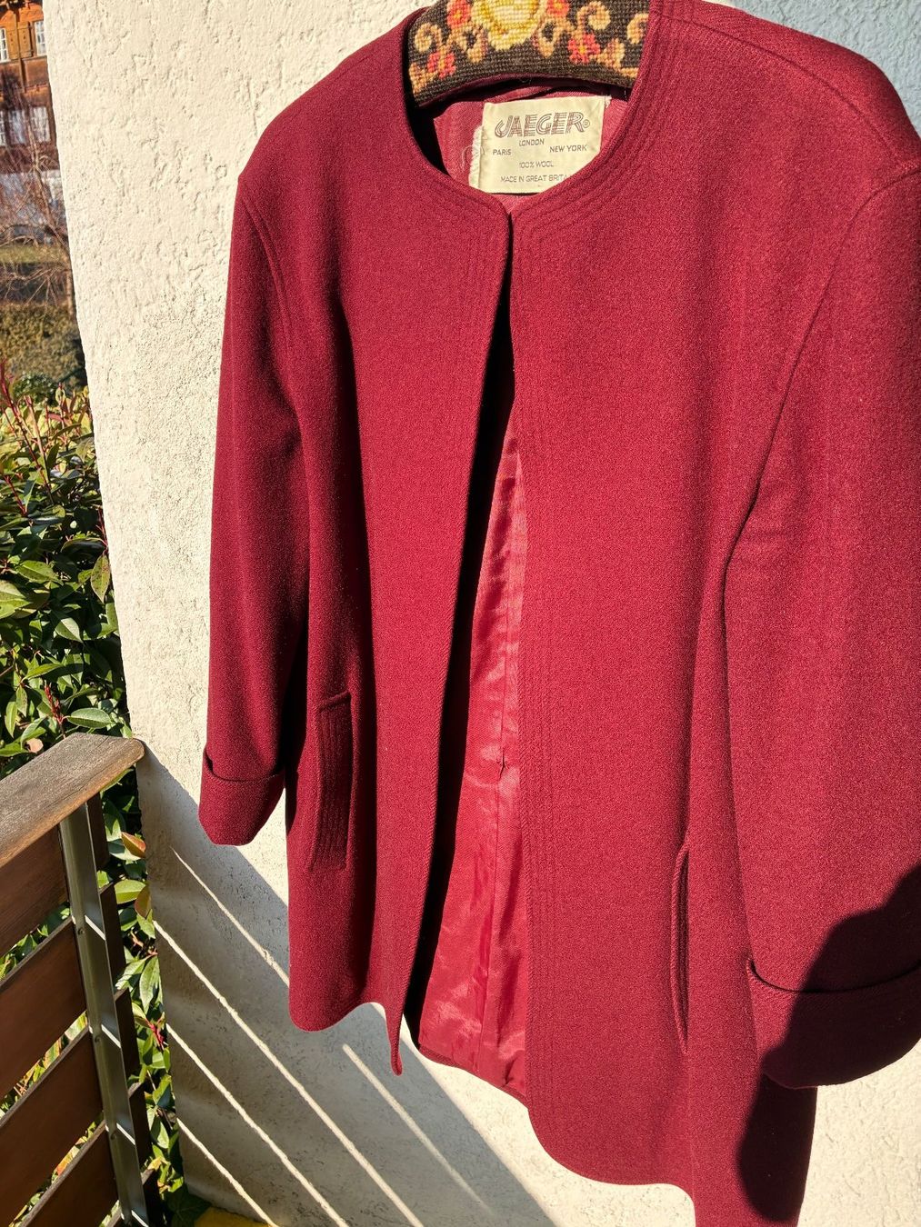Vestes: Vintage-Jacke Marke Jaeger dunkelrot – D'occasion à Küttigen par Spirit7 2