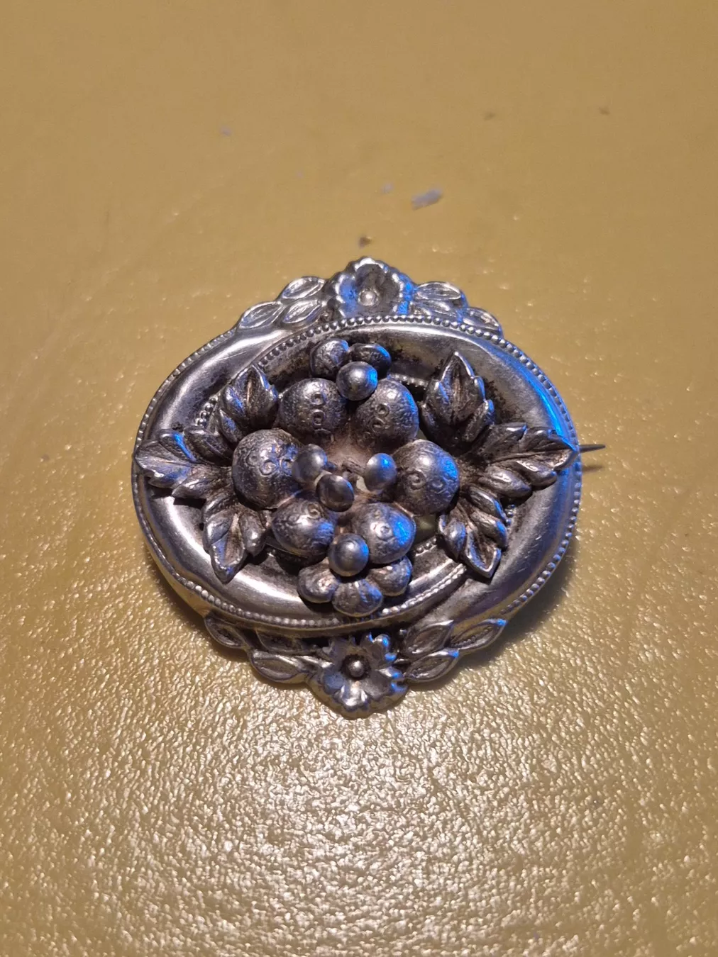 Broches & Aiguilles: Antike Brosche – D'occasion à Bern par san_kcw5
