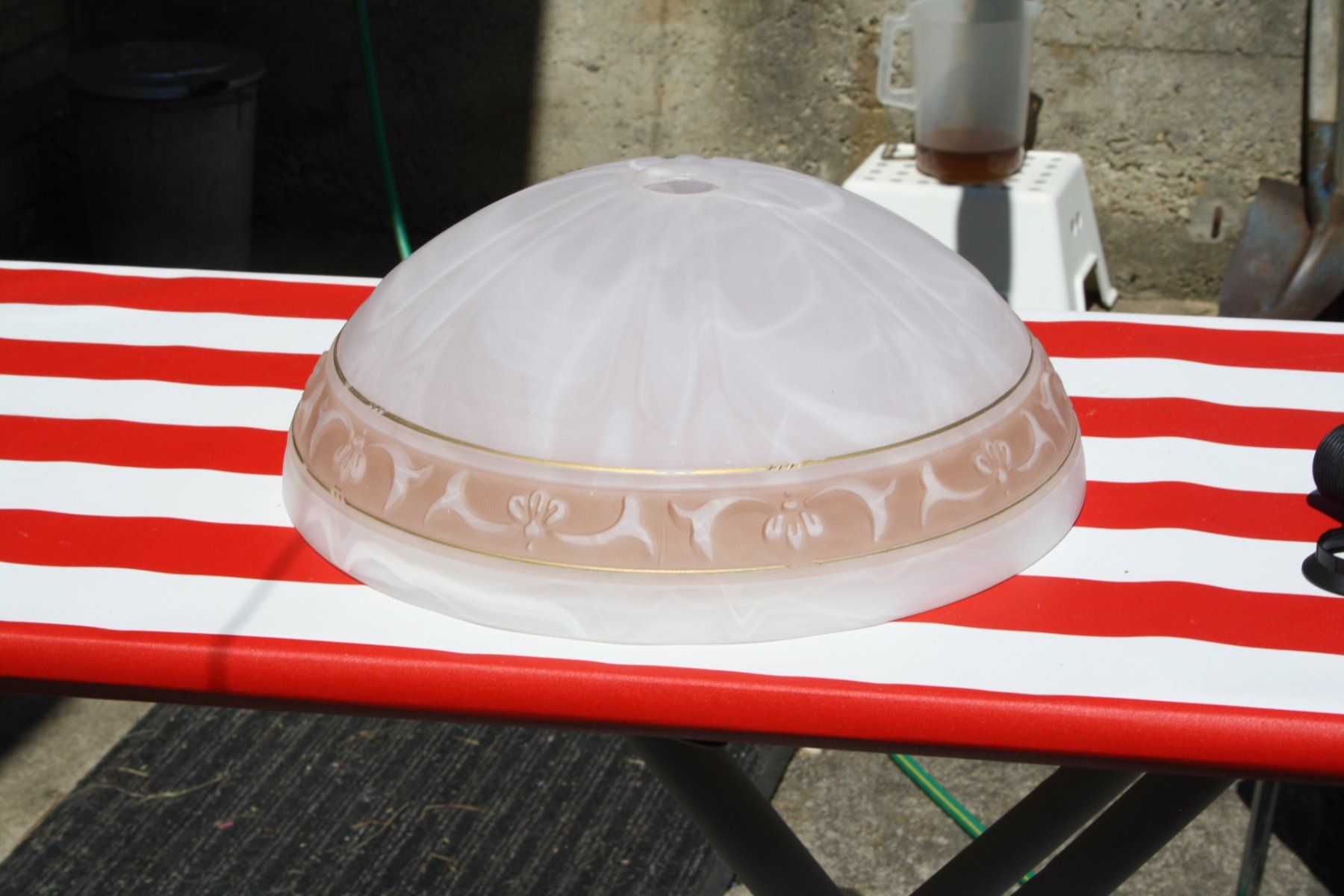 Lampadari & plafoniere: GLASLAMPE LAMPE RUND 40 cm. – Usato da Wauwil venduto da Pneuedy 1